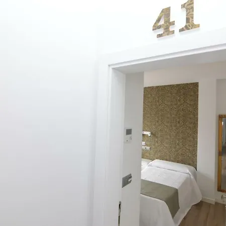 Hotel Castillo *